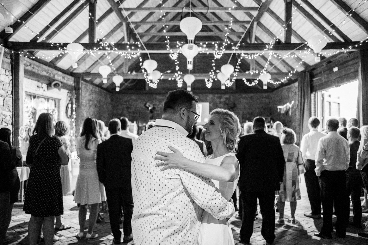 Svatba Staročeská stodola Chrášťany