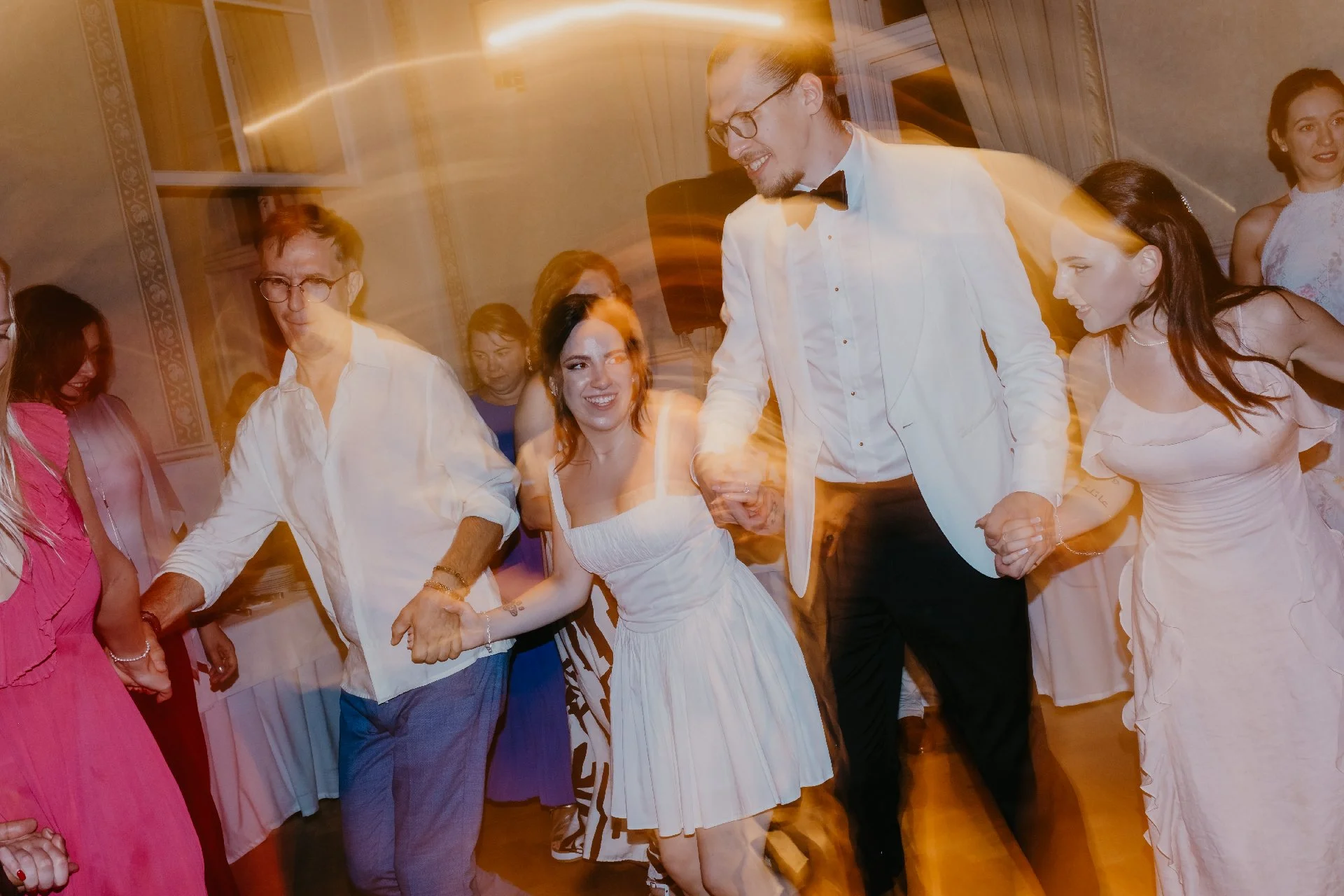letensky zamecek wedding prague