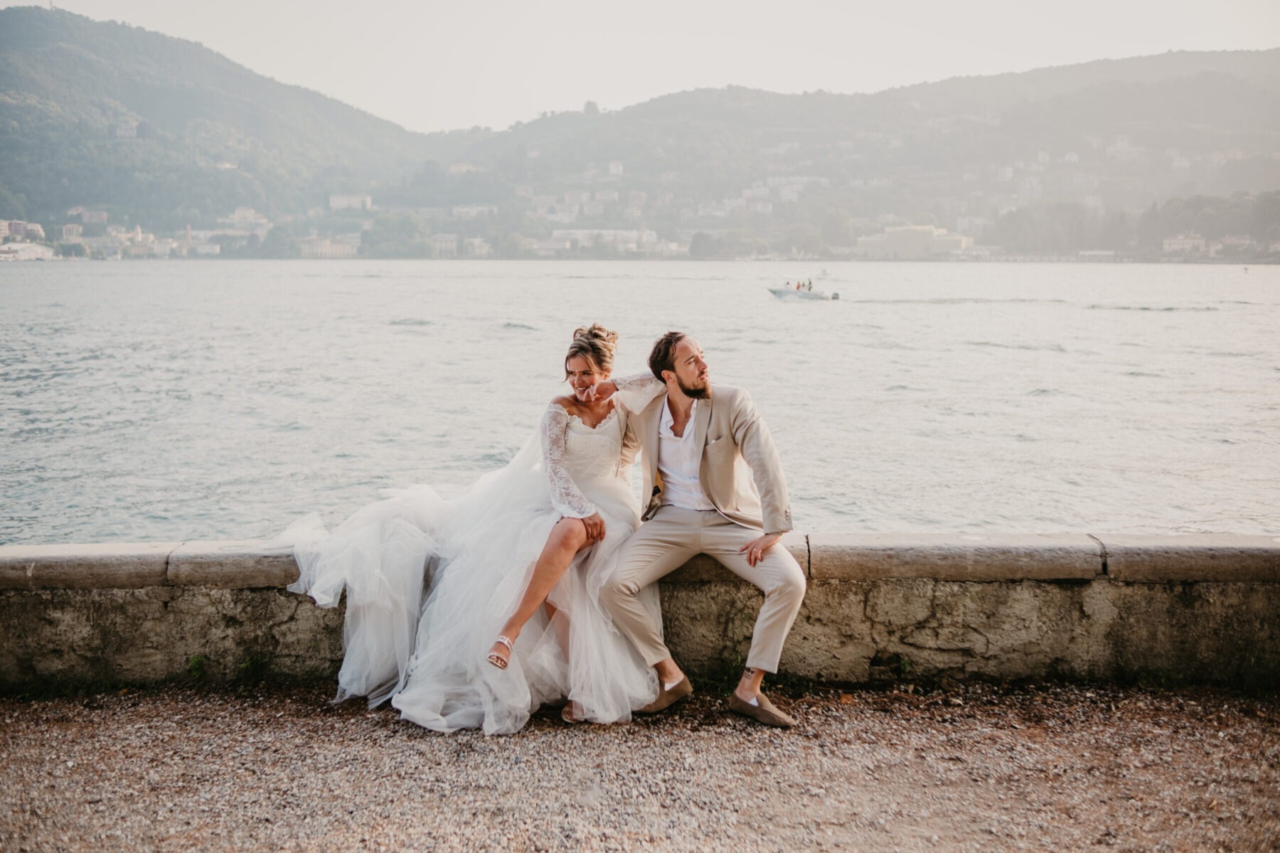 PRAGUE WEDDING PHOTOGRAPHER lake como